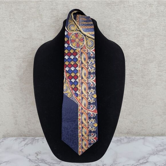 Carlos Tomasini Vintage Silk Navy Gold Red Pattern Necktie Men's Tie - Picture 5 of 9